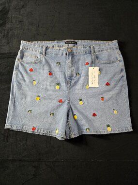 Limited Collection Plus Size 18-20 Fruit Embroidered Denim Shorts NWT